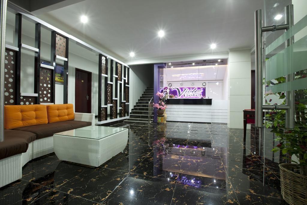 Violet Hotel Malioboro Yogyakarta Exterior foto